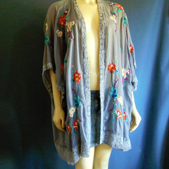 Johnny Was Embroidered Floral Kimono Jacket L - Picture 3 of 12